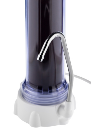 Бытовой напорный фильтр Гейзер 1УЖ Евро для жесткой воды