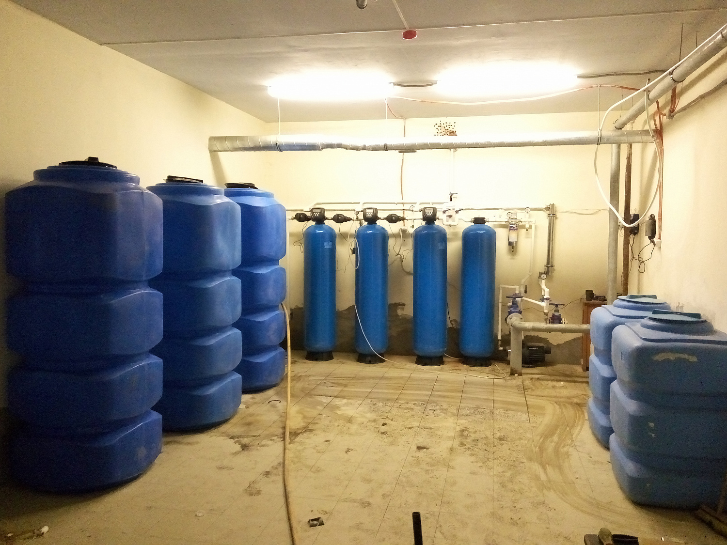 Закончен монтаж системы водоочистки для УОБ "Политехник"